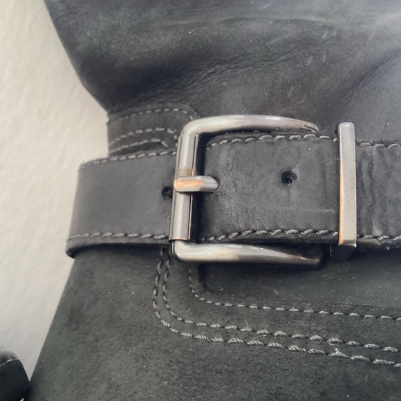 Clarks side zip low block heel leather moto style black boots with buckles 7 Med - Picture 14 of 16